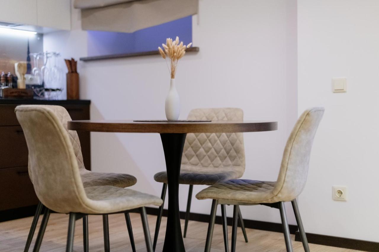 Riga Premium Apartments - Ground Floor With Separate Entrance Экстерьер фото